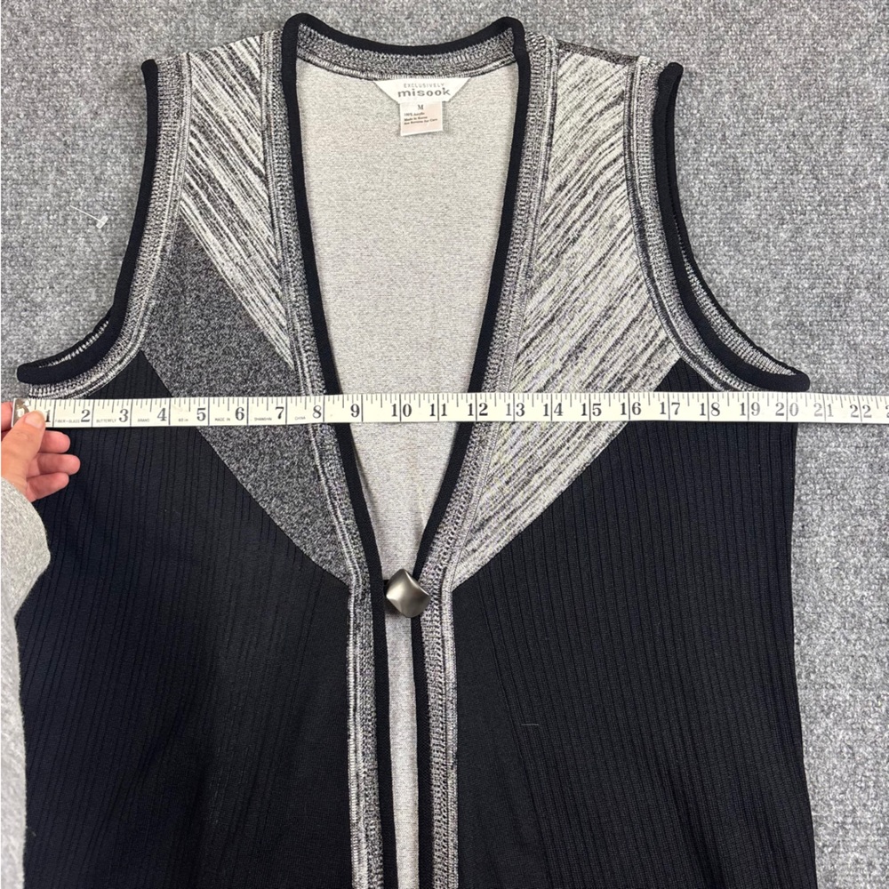 MISOOK Women’s Black/Grey Sweater Vest Duster Cardigan size: Medium - Picture 5 of 5